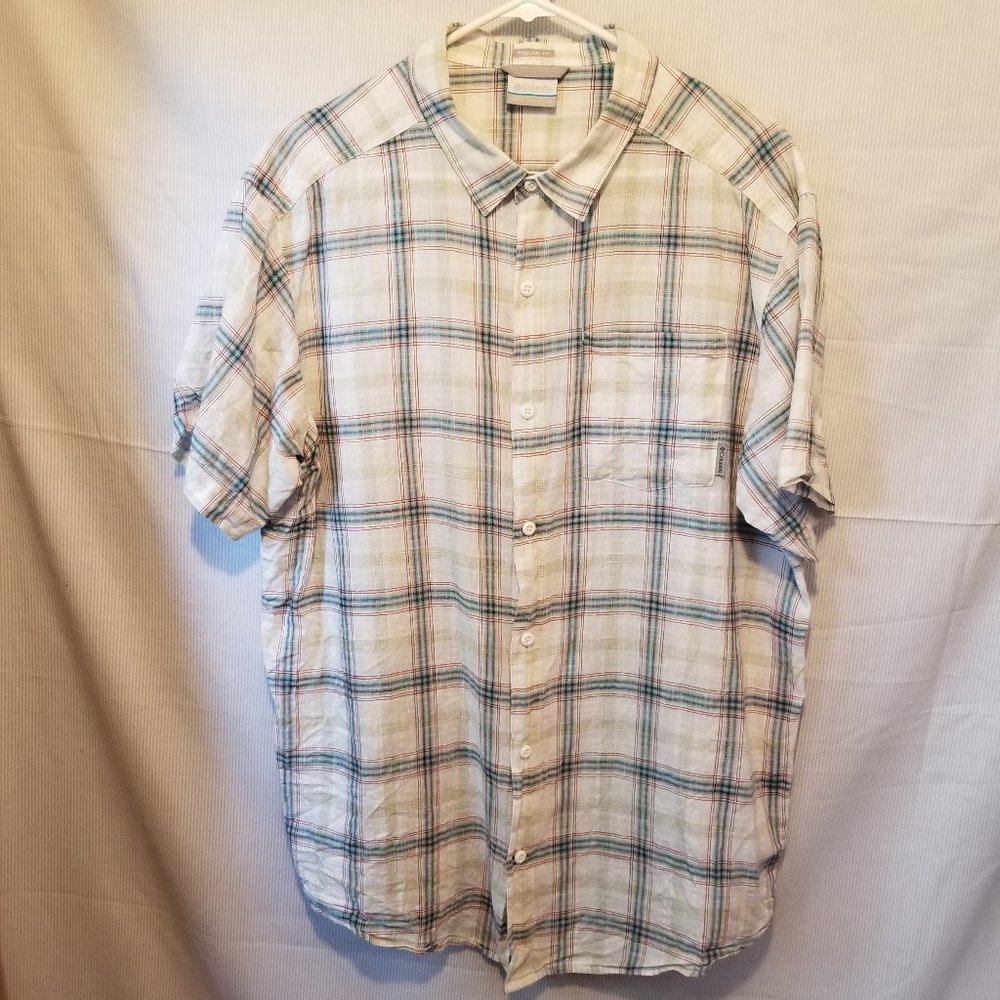 Columbia Plaid short sleeve shirt Men's Size Large Regular Fit